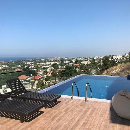Spectacular In Kyrenia Villa Kyrenia (Northern Cyprus)