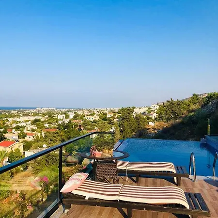 Spectacular In Kyrenia * Cirénia