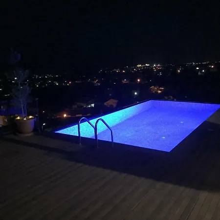 Βίλα Spectacular In Kyrenia Κερύνεια